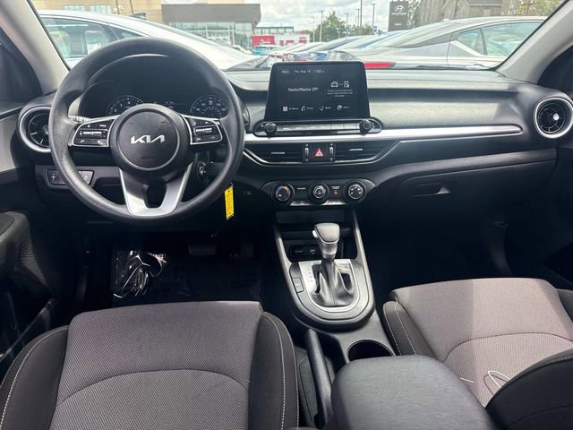 Used 2023 Kia Forte LXS image 14