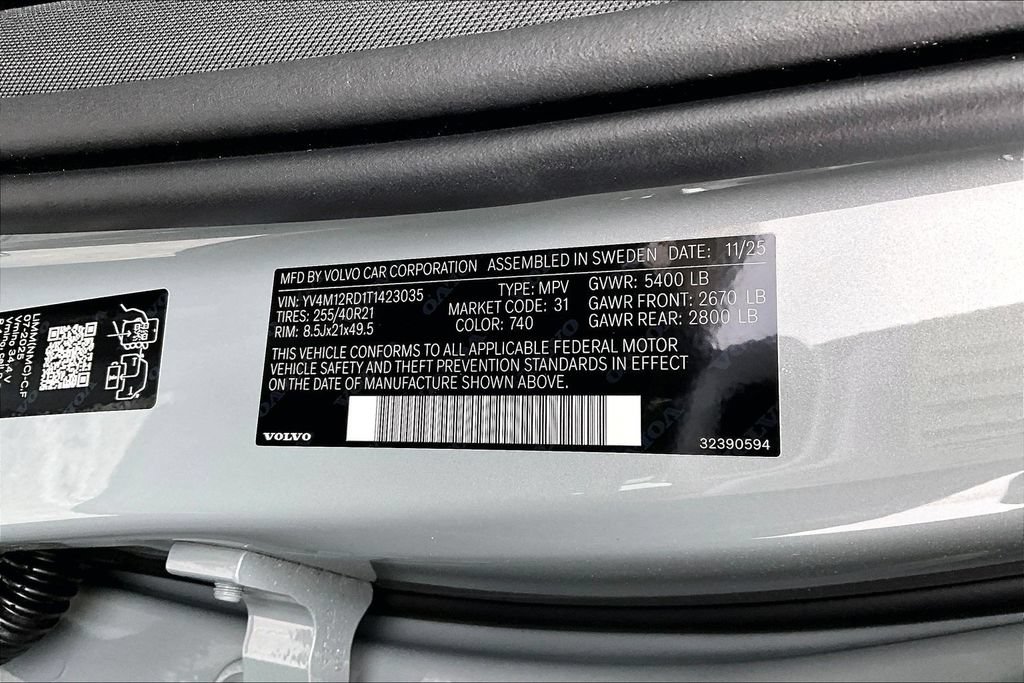 New 2026 Volvo XC60 B5 Ultra w/ Protection Package Premier AWD/4WD image 8