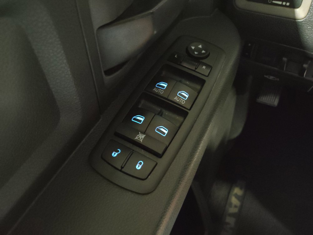 Used 2012 RAM 1500 Tradesman w/ ST Popular Equipment Group AWD/4WD image 27