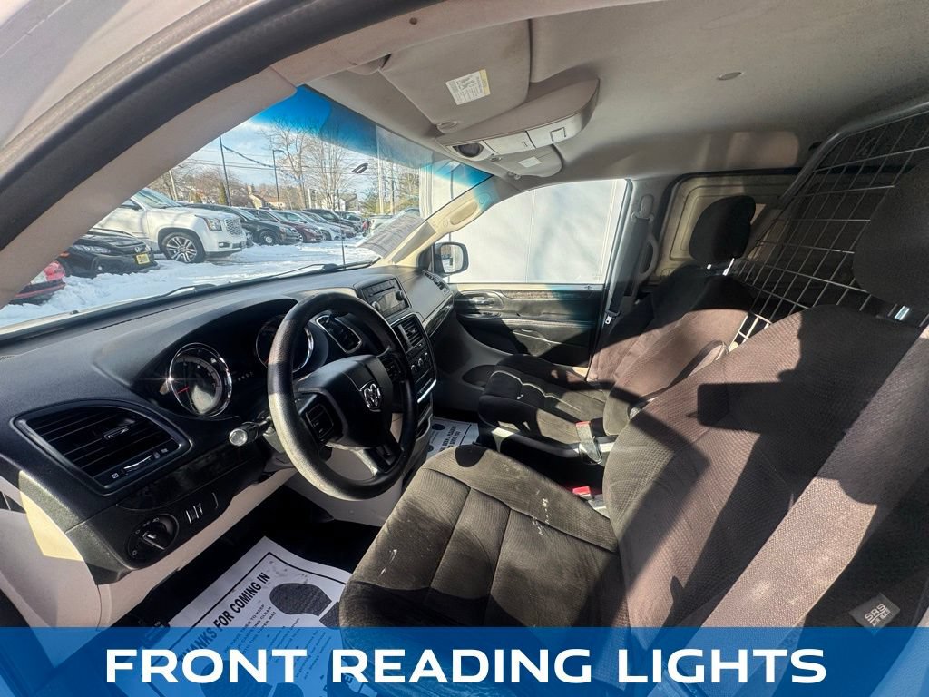 Used 2014 RAM C/V Tradesman FWD image 28