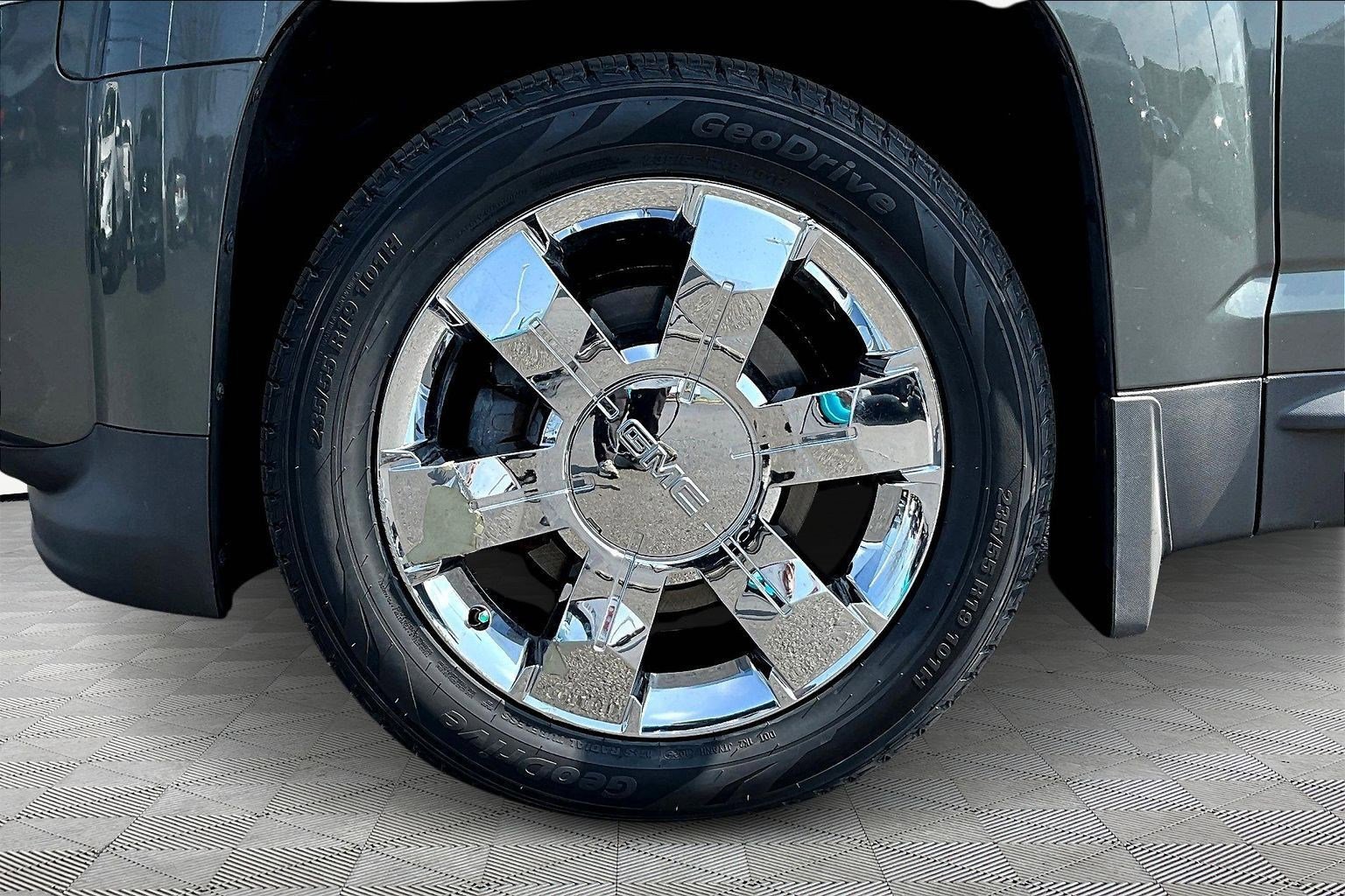 Used 2013 GMC Terrain SLT AWD/4WD image 32