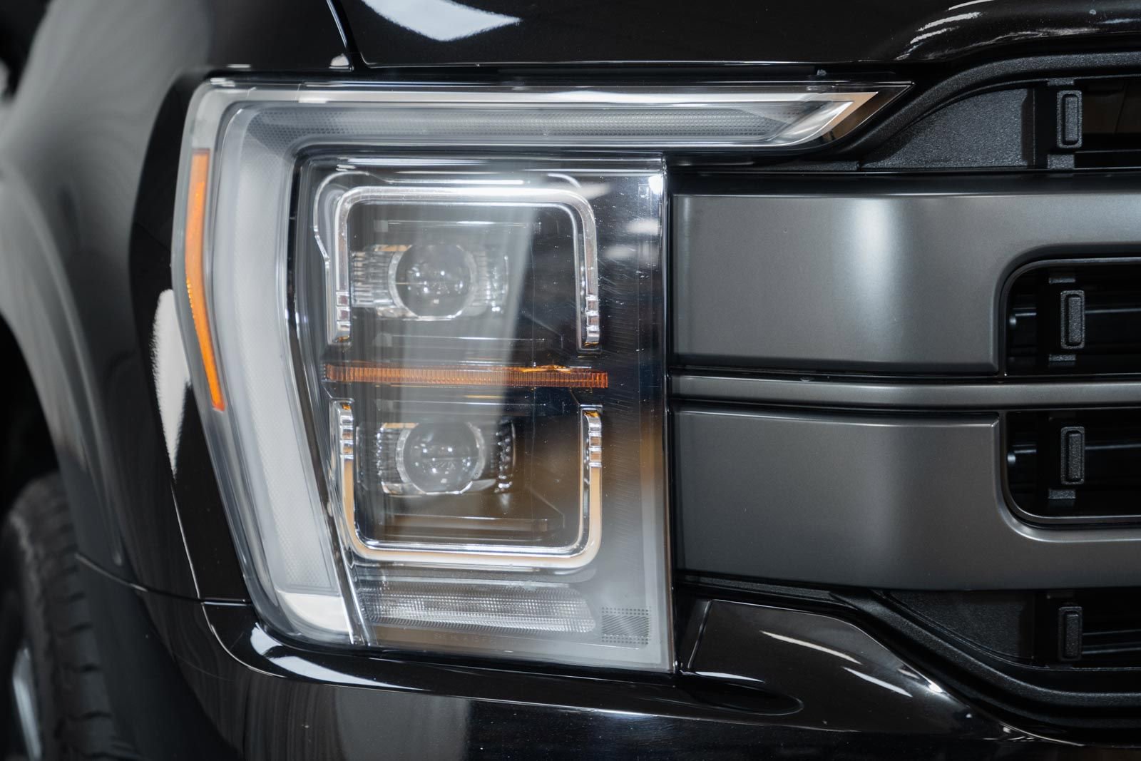 Certified 2023 Ford F150 Lariat w/ Equipment Group 502A High AWD/4WD image 14