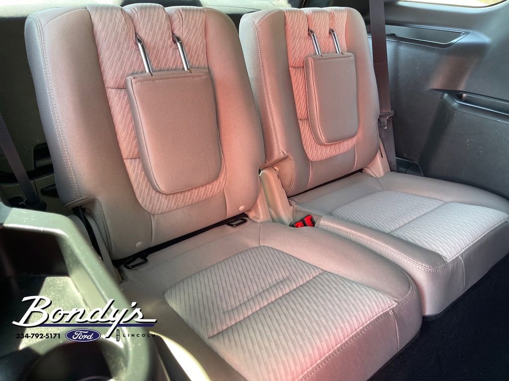 Used 2018 Ford Explorer FWD image 17
