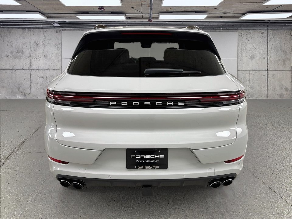 New 2026 Porsche Cayenne AWD/4WD image 10