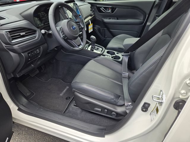Used 2025 Subaru Forester Limited AWD/4WD image 12