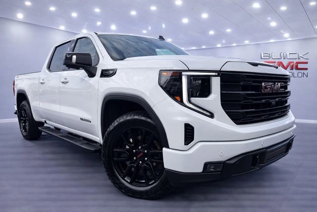 Used 2025 GMC Sierra 1500 Elevation w/ Elevation Premium Package AWD/4WD image 2