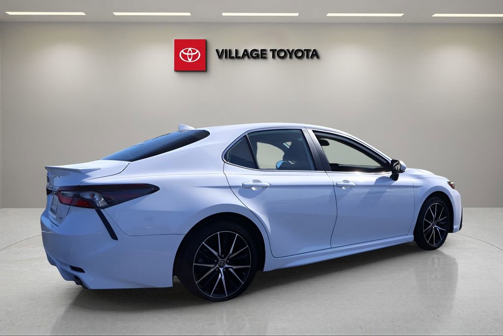 Certified 2023 Toyota Camry SE image 5