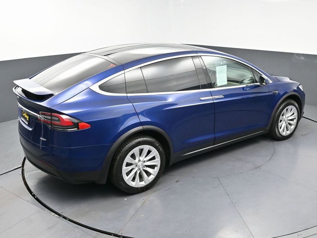 Used 2017 Tesla Model X 100D image 51