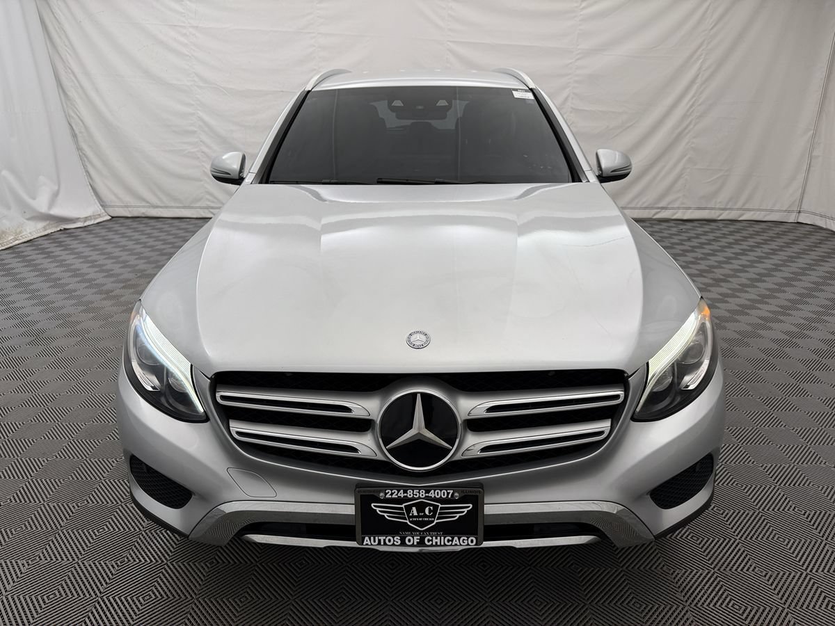 Used 2017 Mercedes-Benz GLC 300 4MATIC image 2
