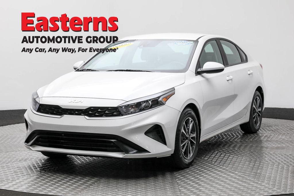 Used 2024 Kia Forte LXS image 1