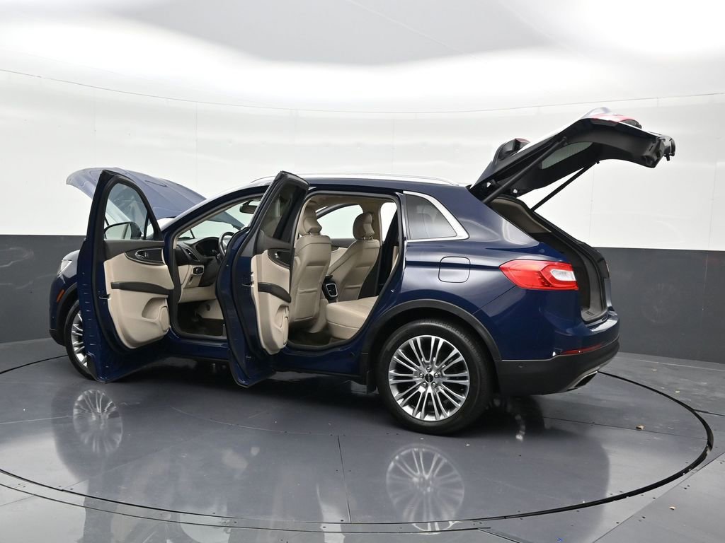 Used 2018 Lincoln MKX Reserve image 35