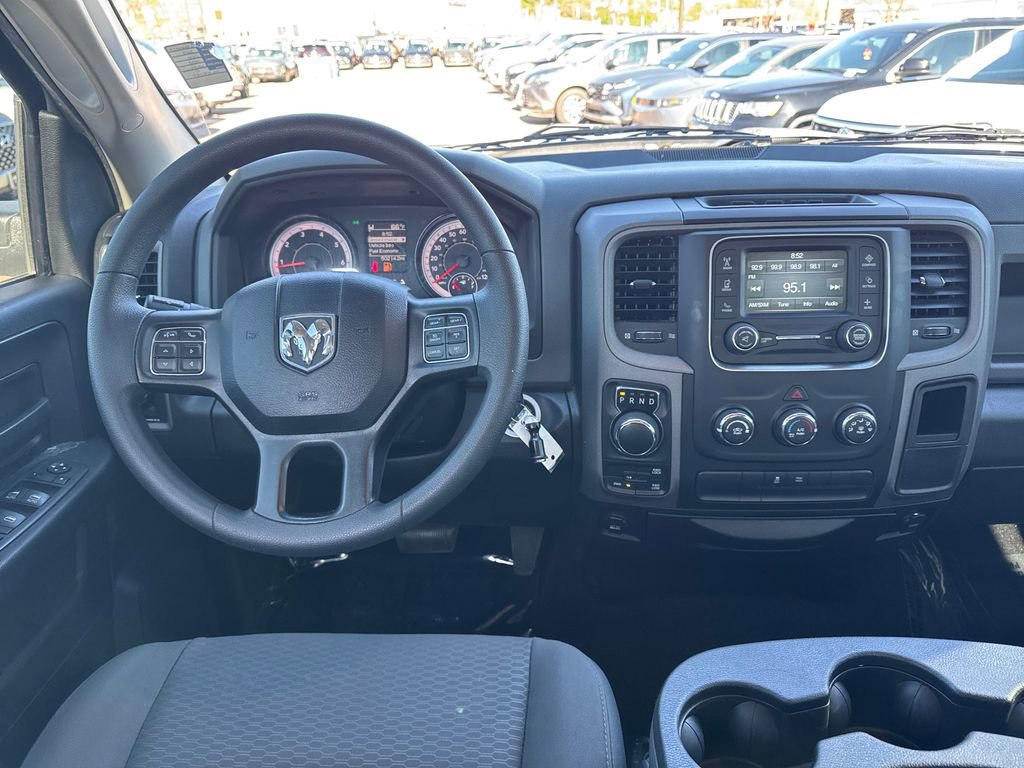 Used 2019 RAM 1500 Tradesman w/ Tradesman SXT Package AWD/4WD image 33