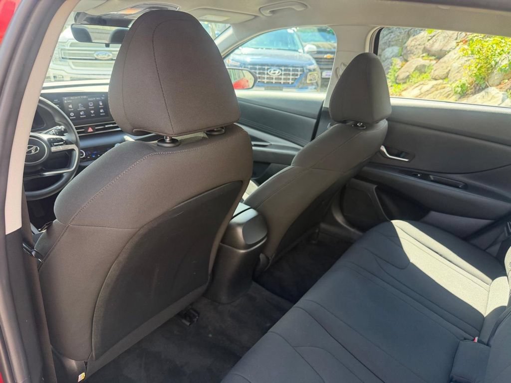 Certified 2023 Hyundai Elantra SEL w/ Preferred Accessory Package FWD image 20