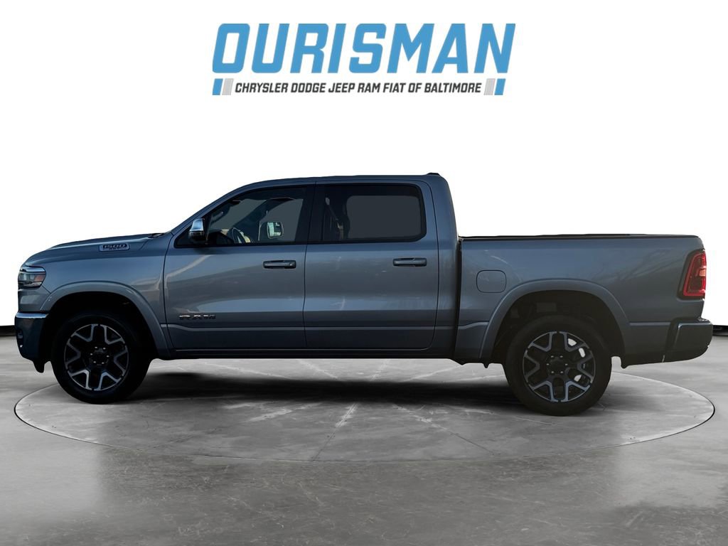Used 2025 RAM 1500 Laramie AWD/4WD image 3