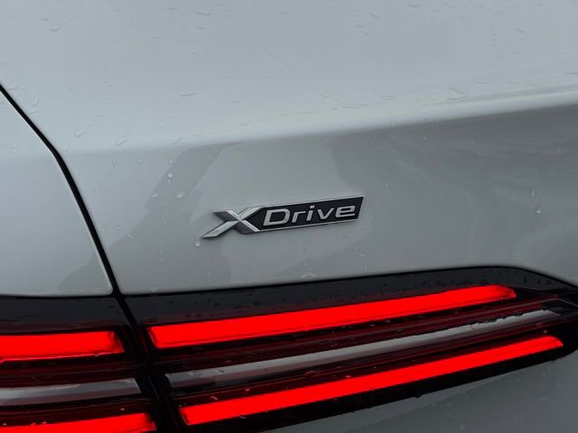 New 2026 BMW 530i xDrive w/ Premium Package image 8
