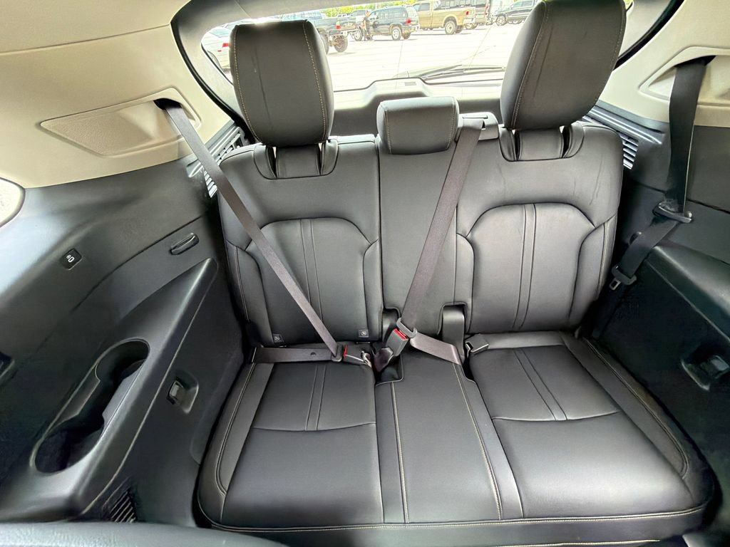 Used 2024 MAZDA CX-90 Plug-In Hybrid w/ Premium Pkg AWD/4WD image 24