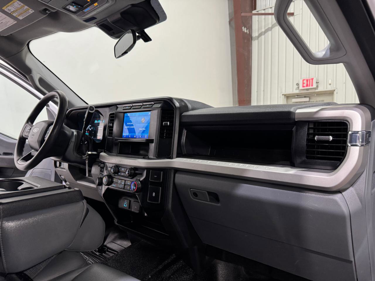 Used 2023 Ford F450 XL AWD/4WD image 11