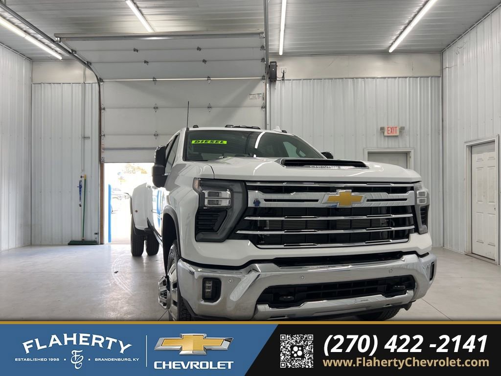 New 2026 Chevrolet Silverado 3500 LTZ w/ LTZ Plus Package