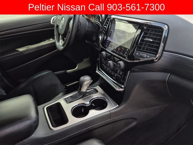 Used 2020 Jeep Grand Cherokee Altitude RWD image 12