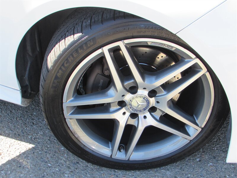 Used 2015 Mercedes-Benz E 350 Sedan image 29