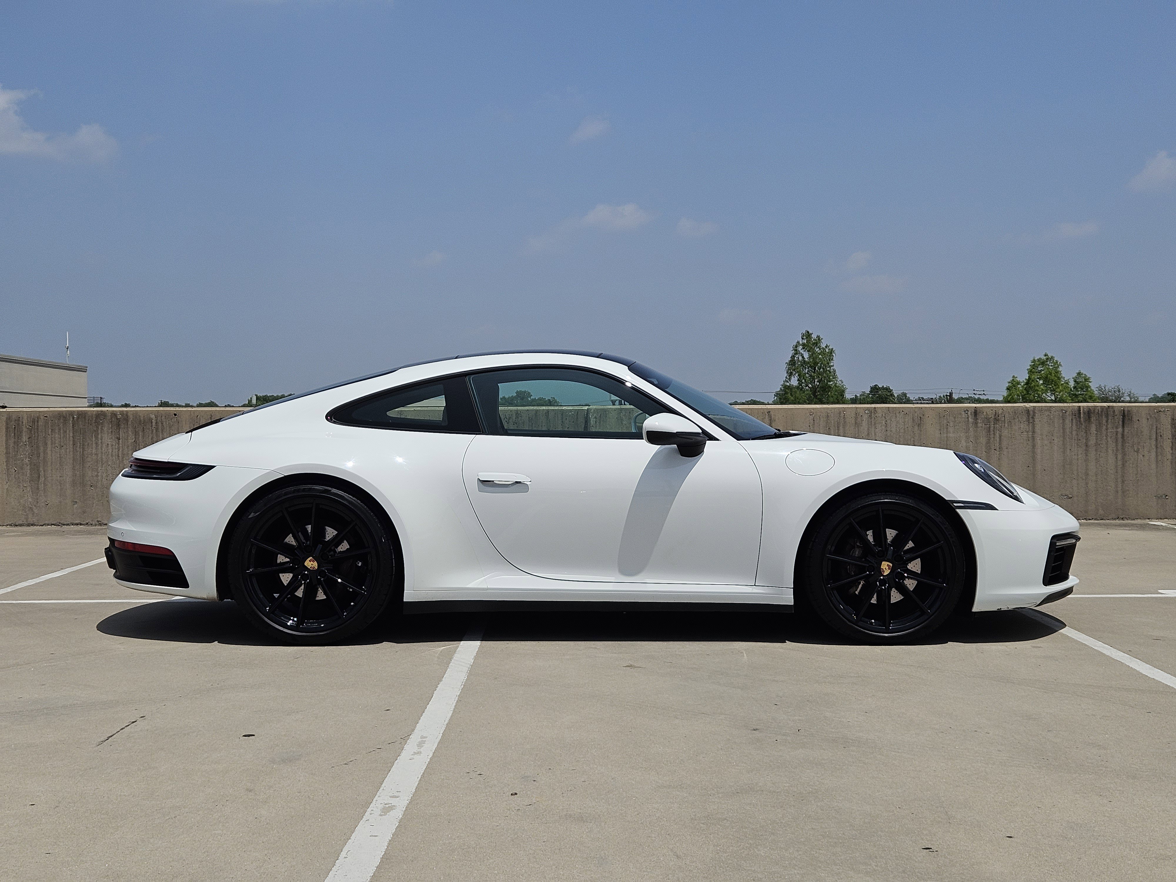 Certified 2020 Porsche 911 Carrera RWD image 9