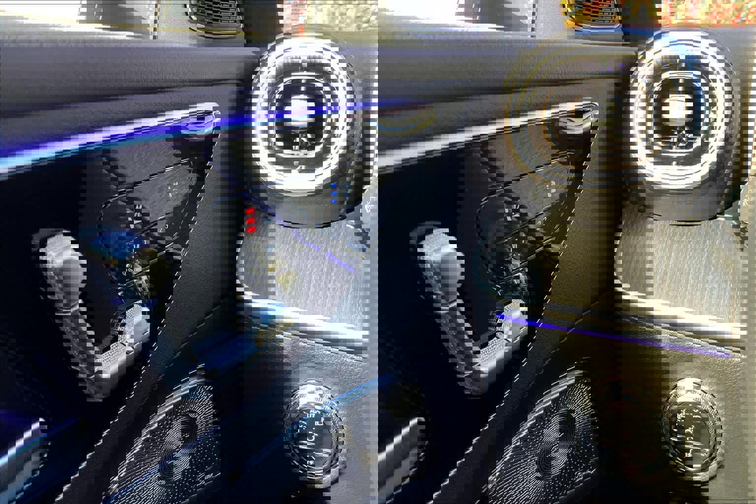 Certified 2026 Mercedes-Benz C 300 4MATIC Sedan image 24