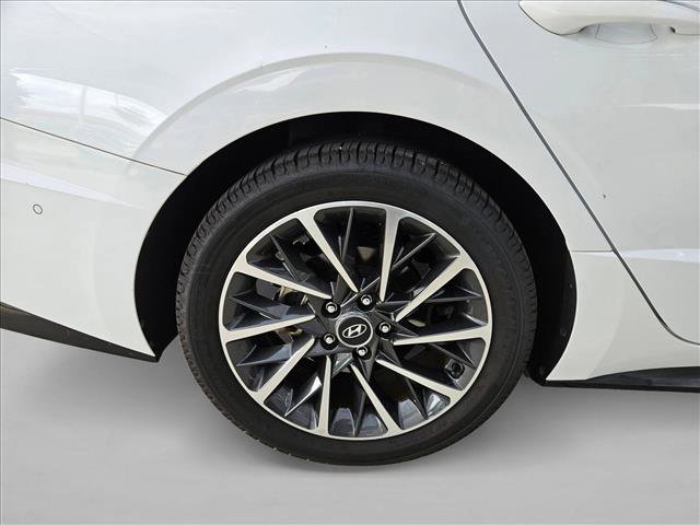 Used 2020 Hyundai Sonata Limited FWD image 19