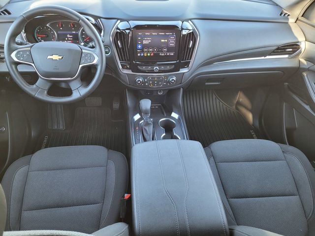 Used 2023 Chevrolet Traverse LT image 12