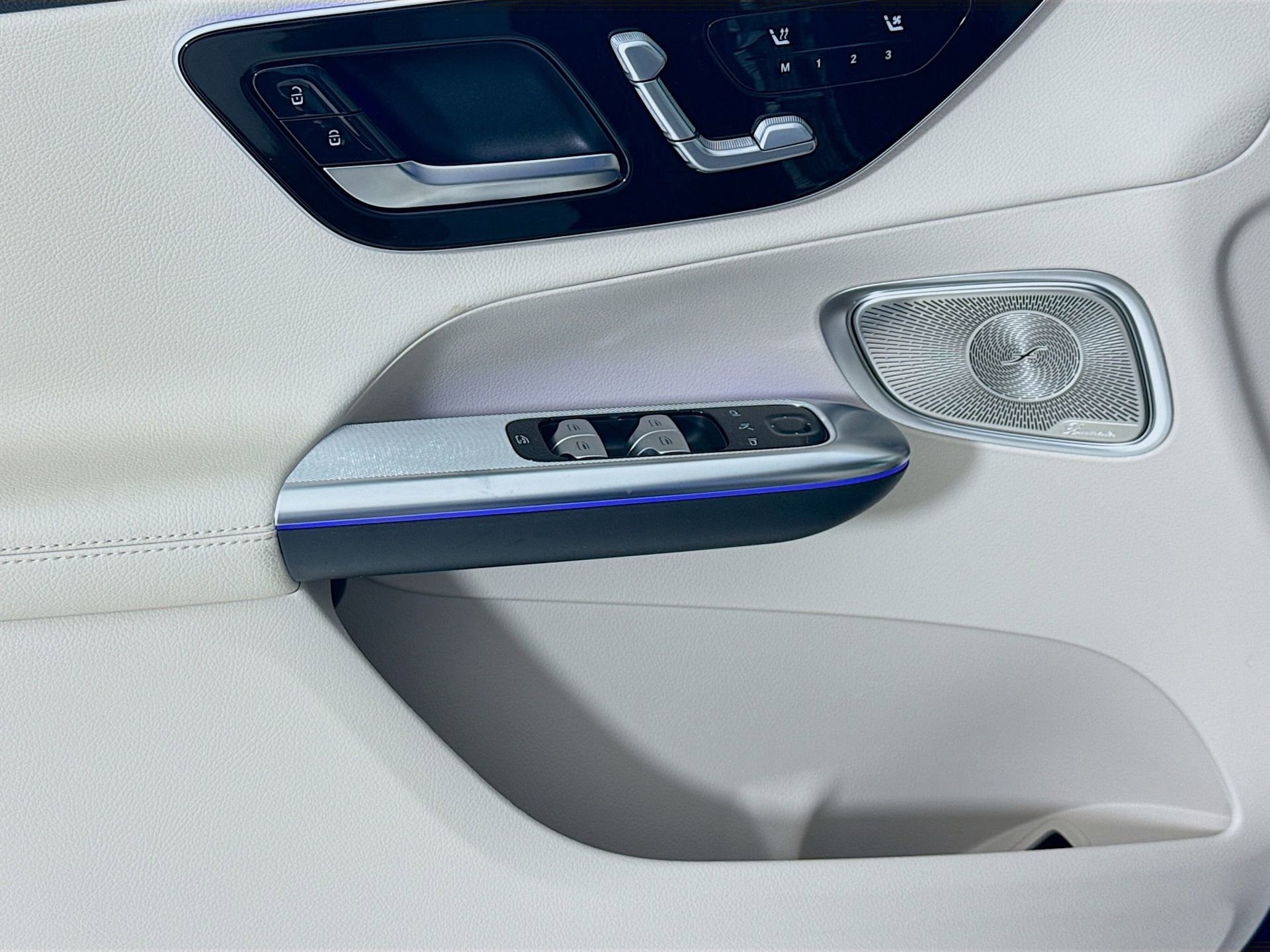 New 2026 Mercedes-Benz GLC 300 image 19