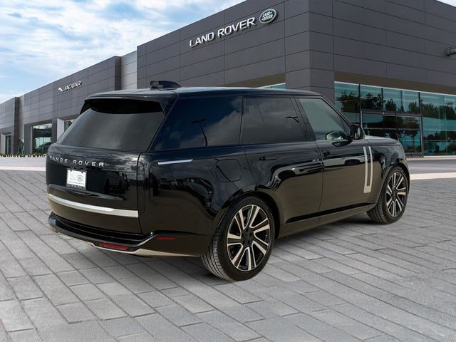 New 2026 Land Rover Range Rover Autobiography AWD/4WD image 5