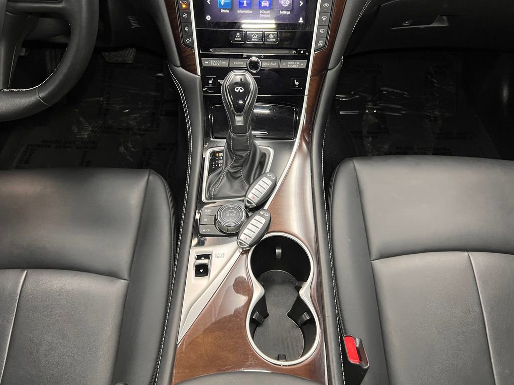 Used 2019 INFINITI Q50 Luxe w/ Essential Package (3.0T Luxe) image 14