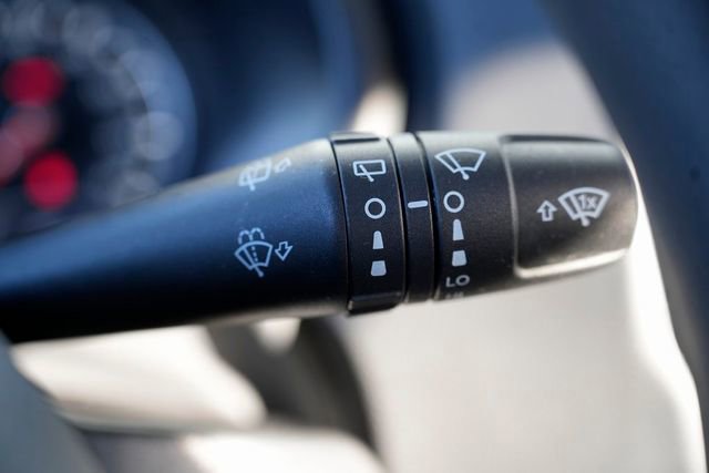 Used 2023 Jeep Renegade Latitude image 44