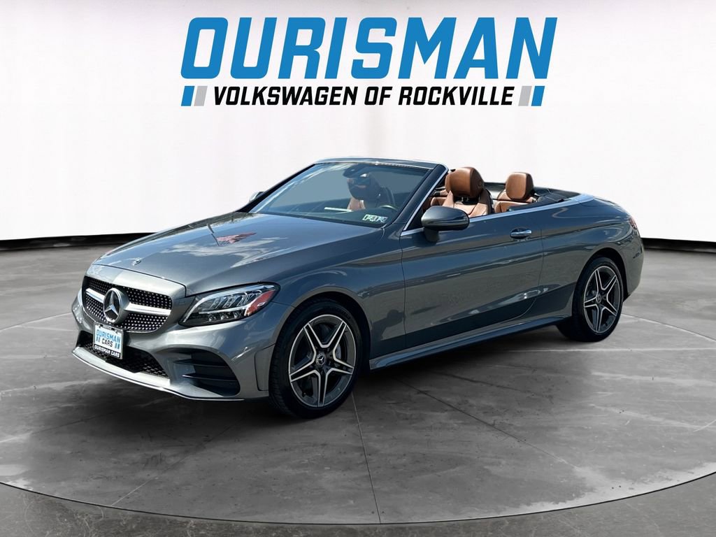 Used 2019 Mercedes-Benz C 300 4MATIC Cabriolet image 2