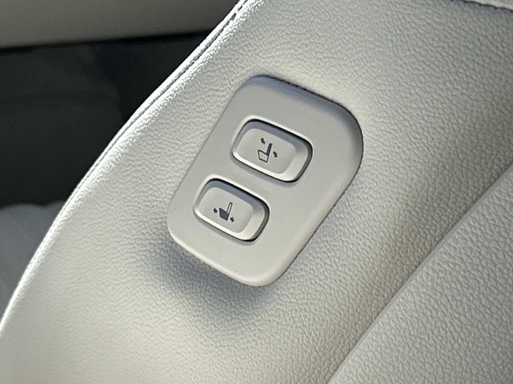 New 2026 Genesis G70 2.5T Prestige AWD/4WD image 22