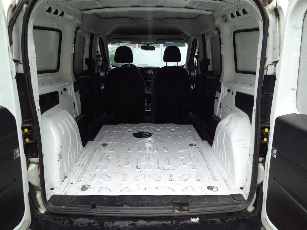 Used 2018 RAM ProMaster City Tradesman image 6