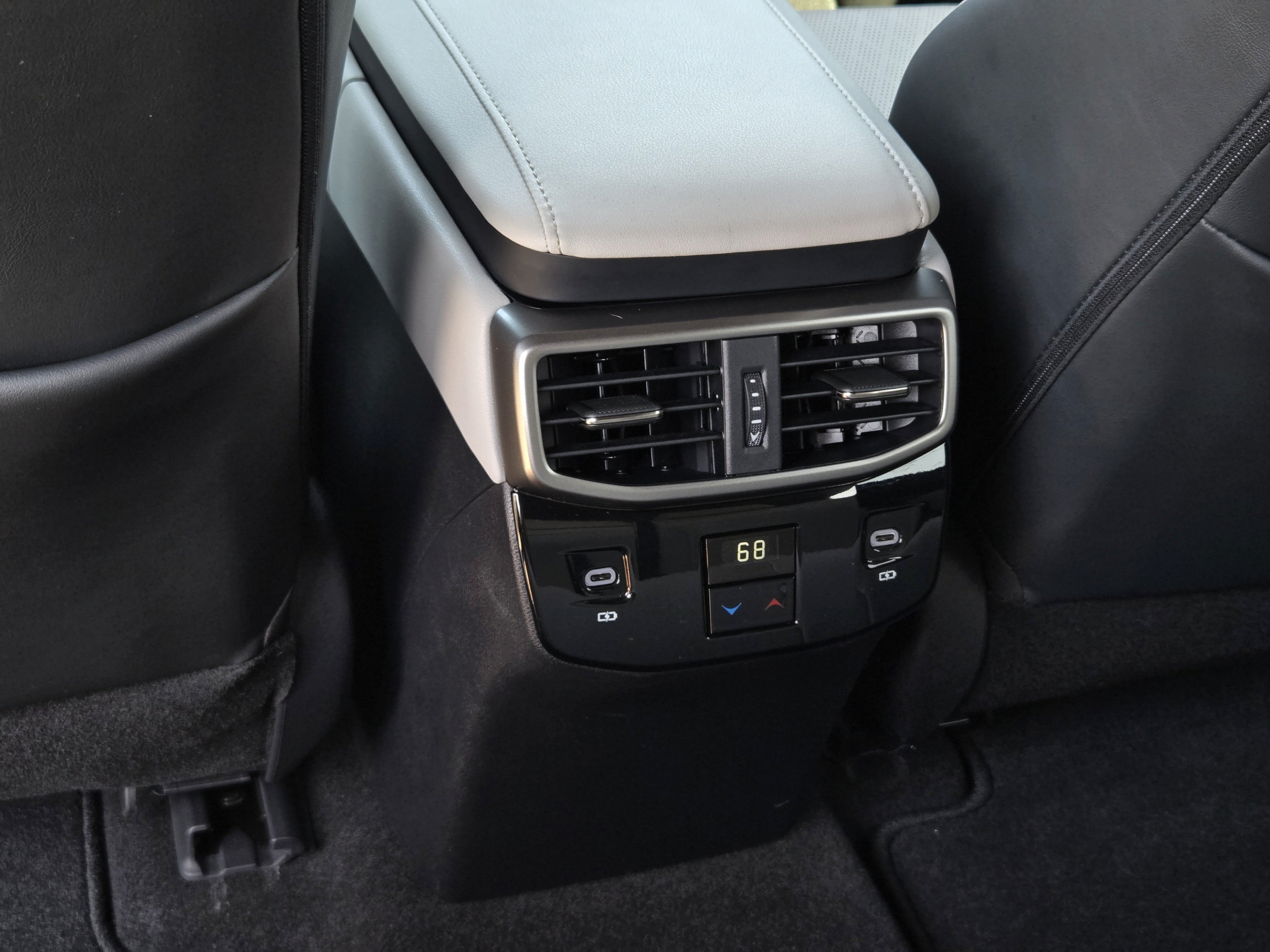 Certified 2024 Lexus RX 350 Premium Plus w/ Convenience Package FWD image 27