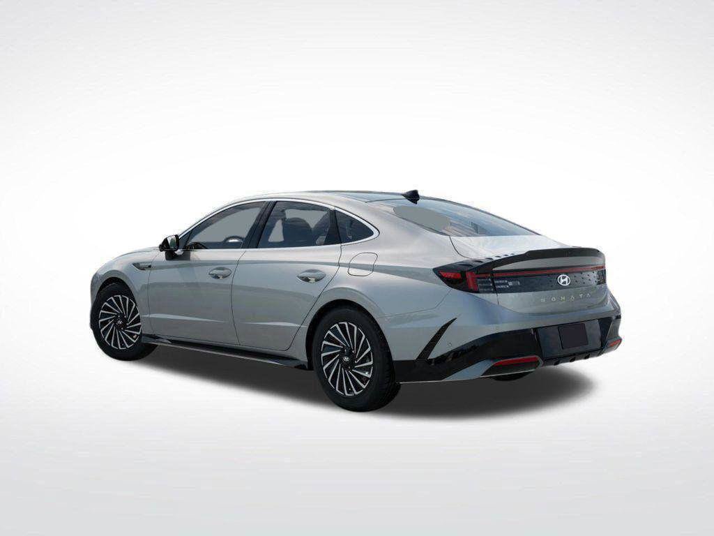 New 2026 Hyundai Sonata Limited FWD image 4