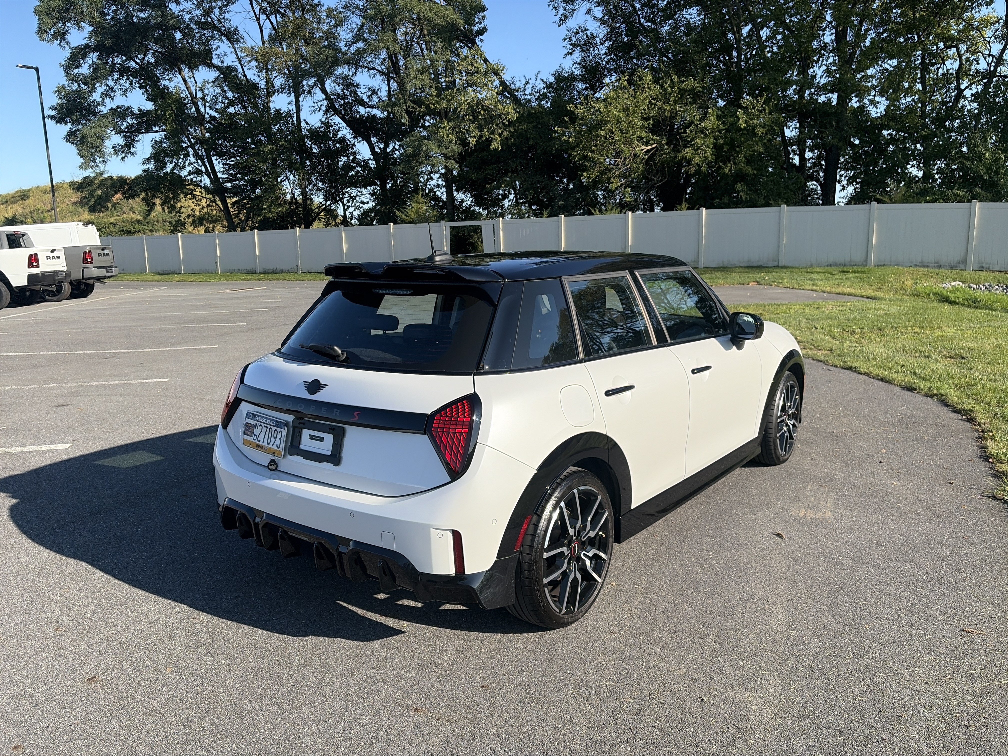 Used 2025 MINI Cooper S FWD image 6