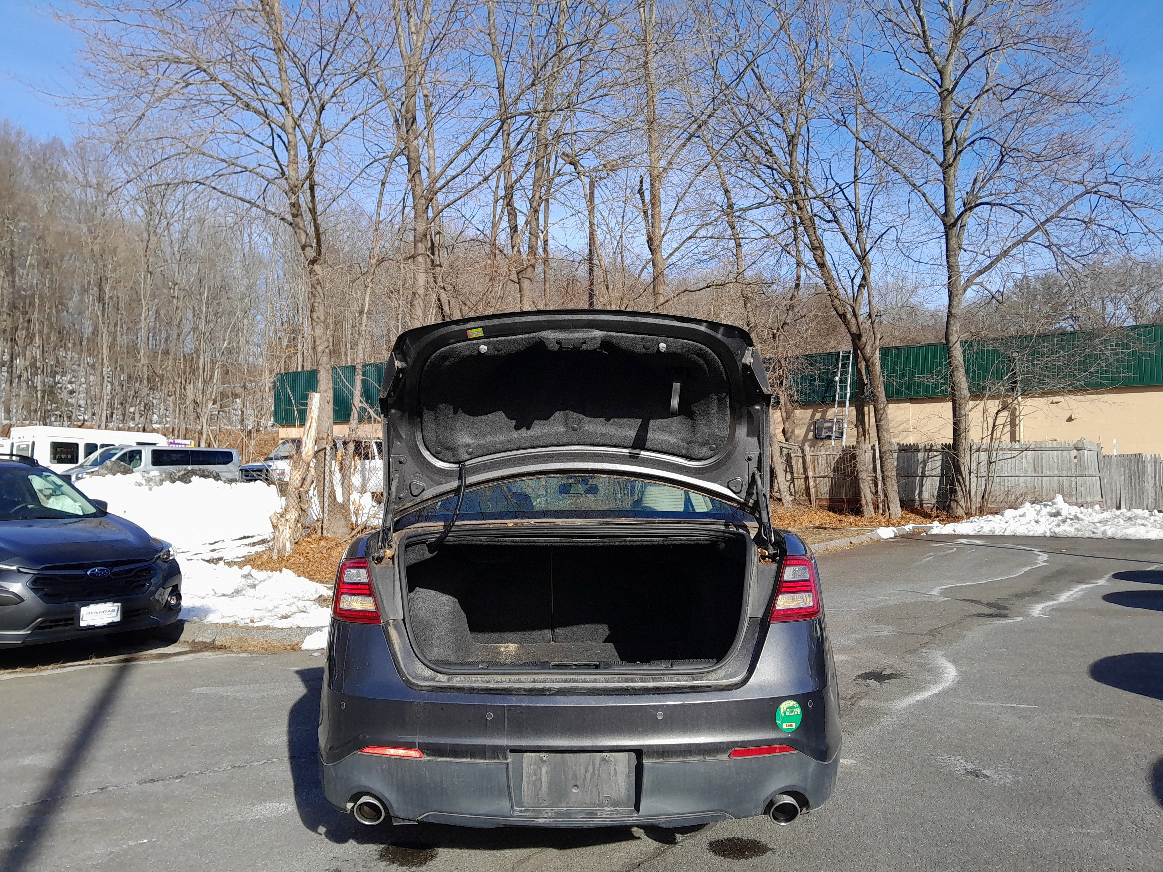 Used 2015 Ford Taurus SEL w/ Equipment Group 201A image 31