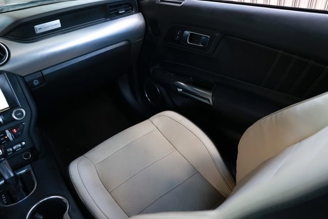 Used 2019 Ford Mustang GT Premium RWD image 26