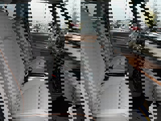 New 2025 Volkswagen ID. Buzz 1st Edition image 23