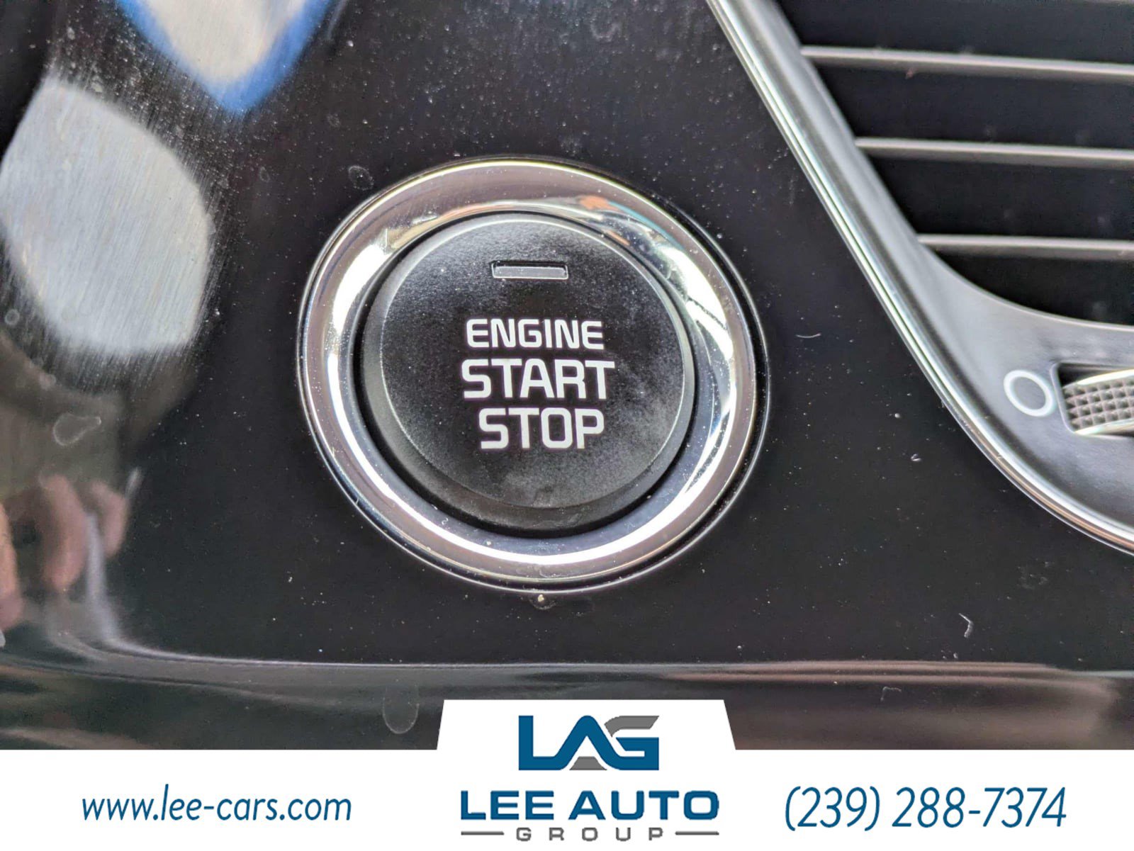 Used 2017 Kia Sedona SX Limited w/ Option Group 030 FWD image 29