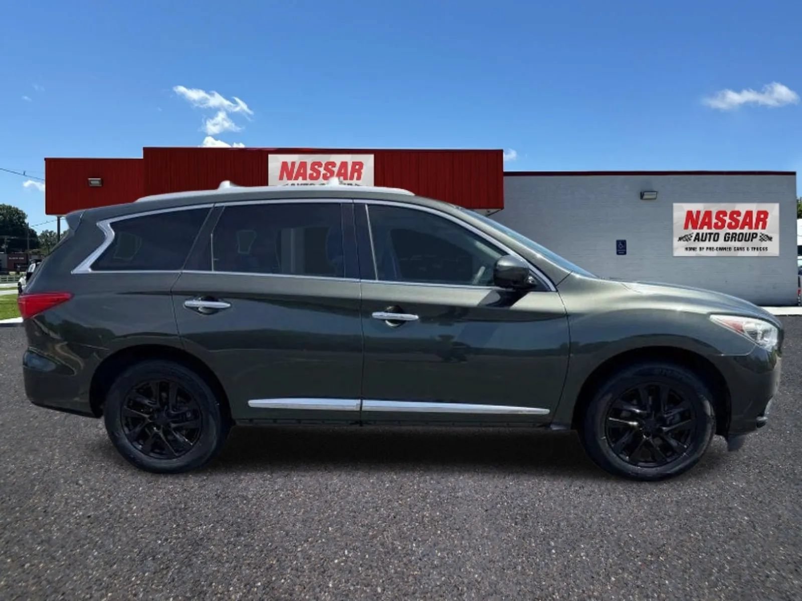 Used 2013 INFINITI JX35 AWD w/ Premium Pkg image 6