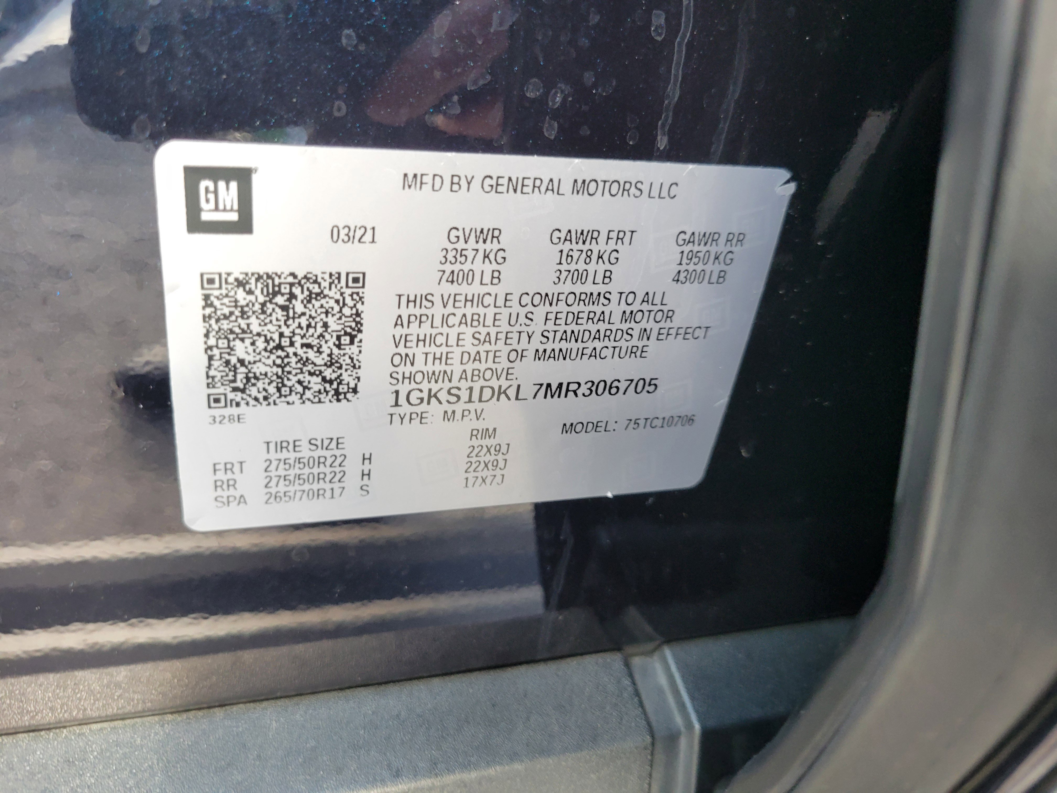 Used 2021 GMC Yukon Denali w/ Denali Premium Package image 32