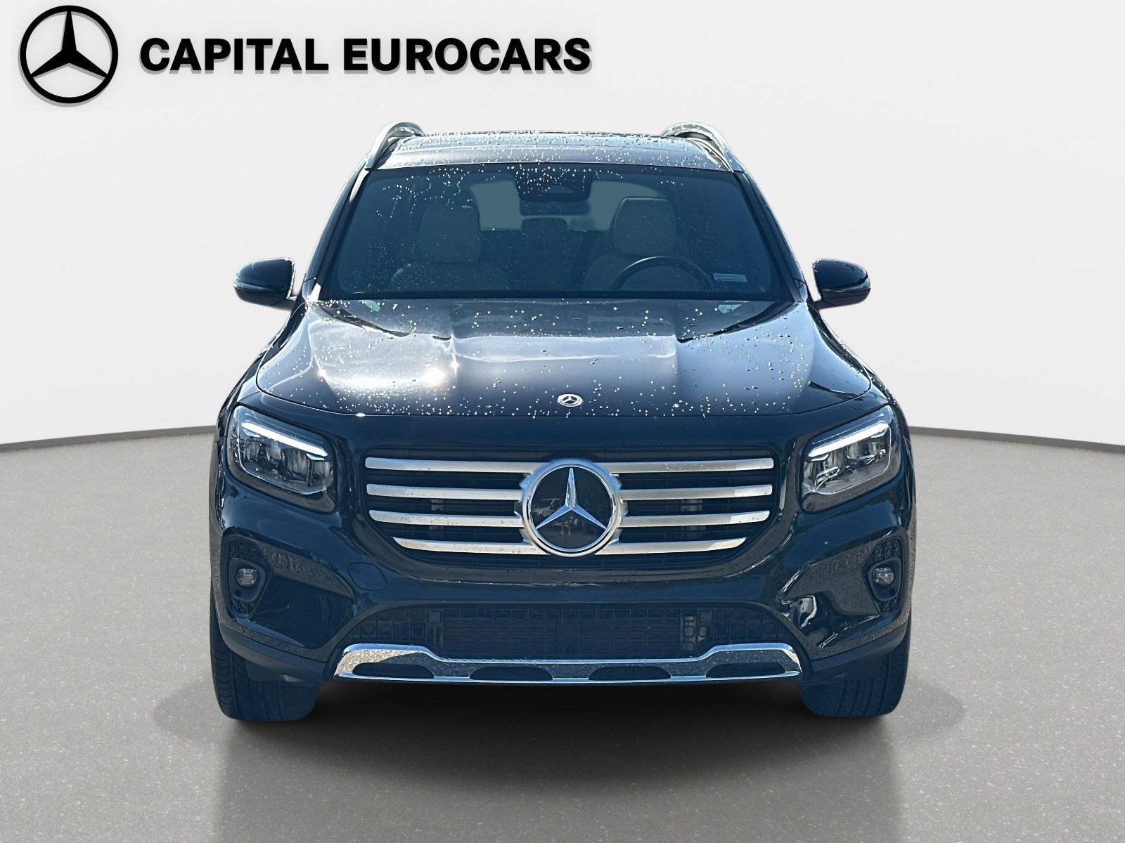 Used 2025 Mercedes-Benz GLB 250 image 2