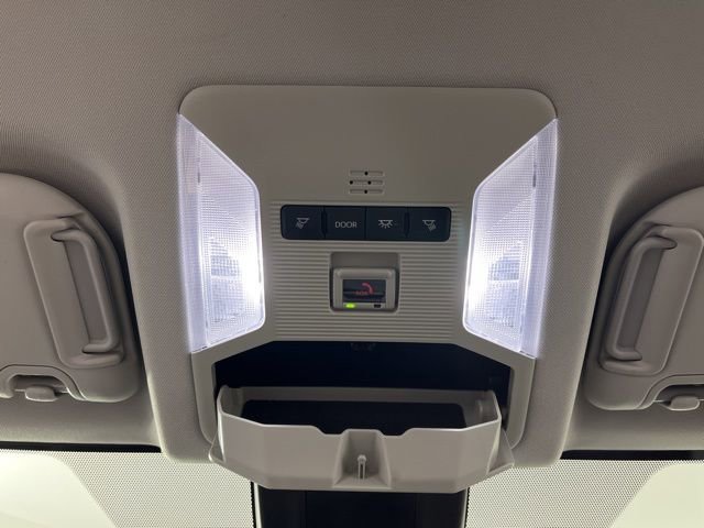 Used 2024 Toyota RAV4 XLE image 36