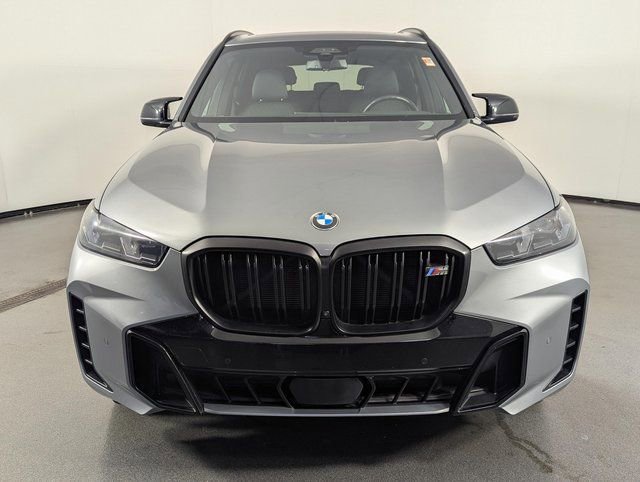Used 2024 BMW X5 M60i AWD/4WD image 3