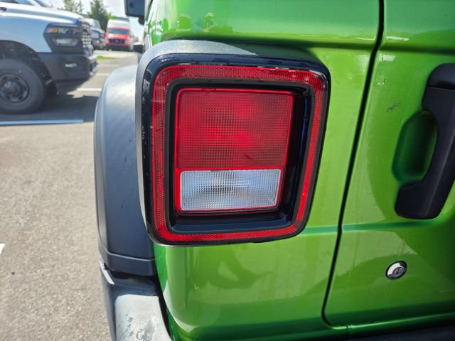 Used 2019 Jeep Wrangler Unlimited Sport S AWD/4WD image 13