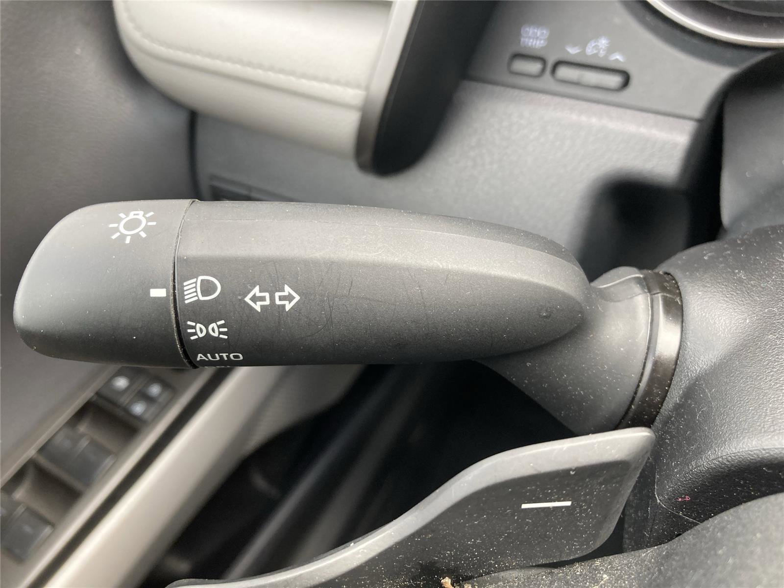 Used 2024 Toyota Camry SE image 22