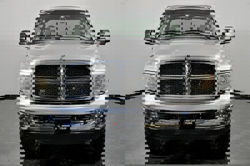 Used 2003 Dodge Ram 2500 Truck SLT image 4